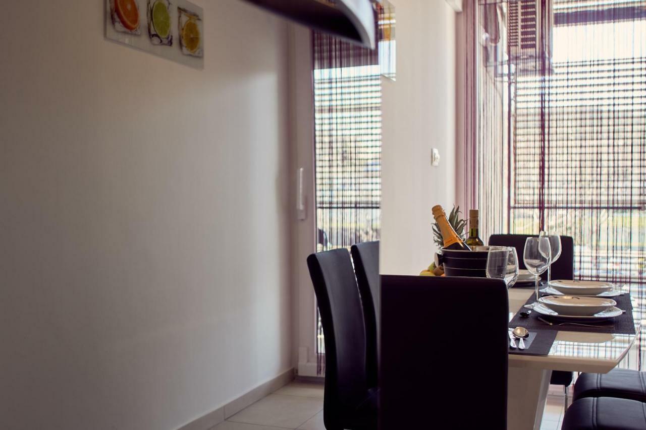 Luxe Comfort Melesio Apartment In Split Centre Exterior photo